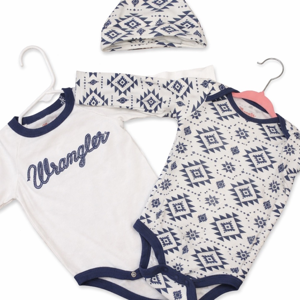 Wrangler Baby 3pc Western Aztec Bodysuit bundle Set Hat Southwestern